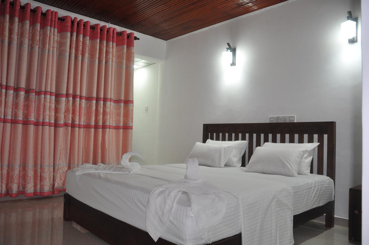 Shaa Lodge Tissamaharama Exterior photo